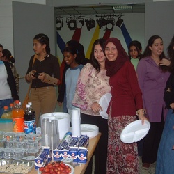 Iftar Party, Girls