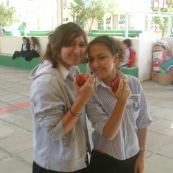 Apple-Day-for-Dubai-Cares-Grade-5-12-Girls