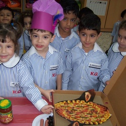Pizza Day, KG