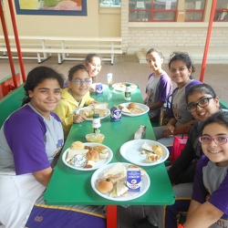 Healthy Breakfast, Grade 5 Girls
