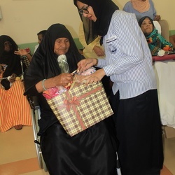 Visit to Al Shawab Elderly House, Grade 11 Girls