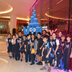 Trip to Dubai Mall, Grade 4