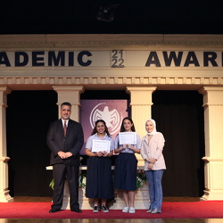 Academic Awards, Grade 7-12 Girls 